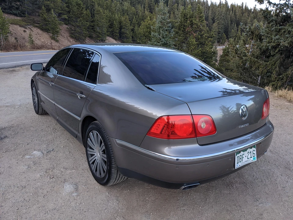 2006 Volkswagen Phaeton - Image 9 of 31