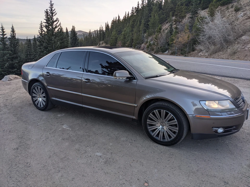2006 Volkswagen Phaeton - Image 12 of 31