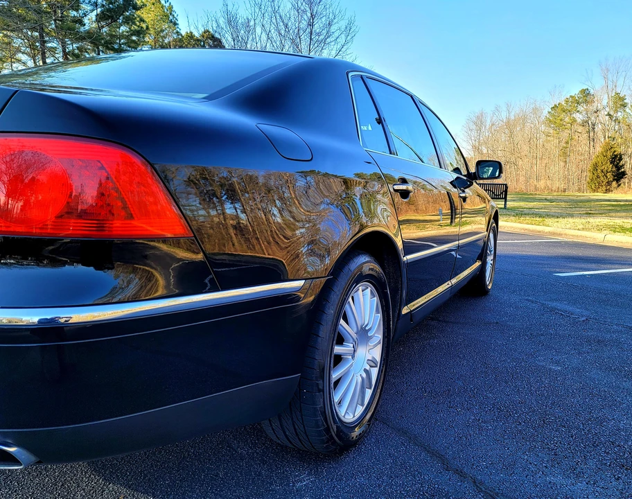 2006 Volkswagen Phaeton - Image 19 of 31