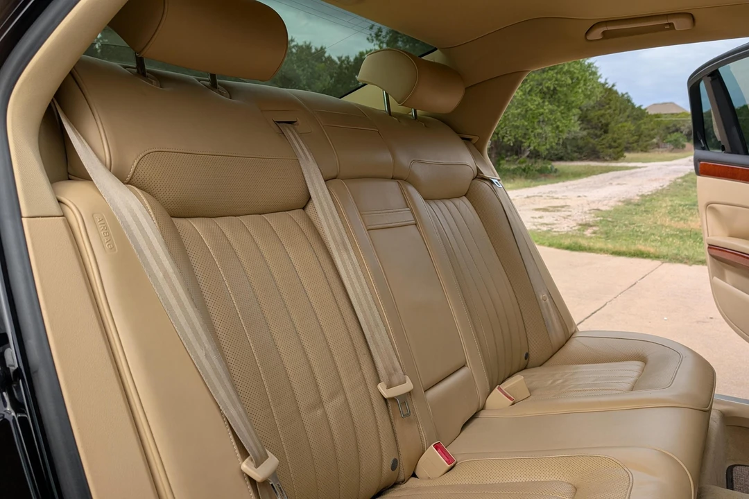 2006 Volkswagen Phaeton - Image 18 of 31
