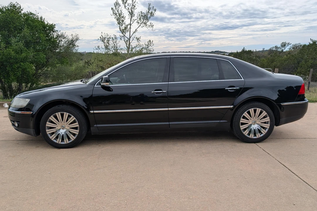2006 Volkswagen Phaeton - Image 3 of 31