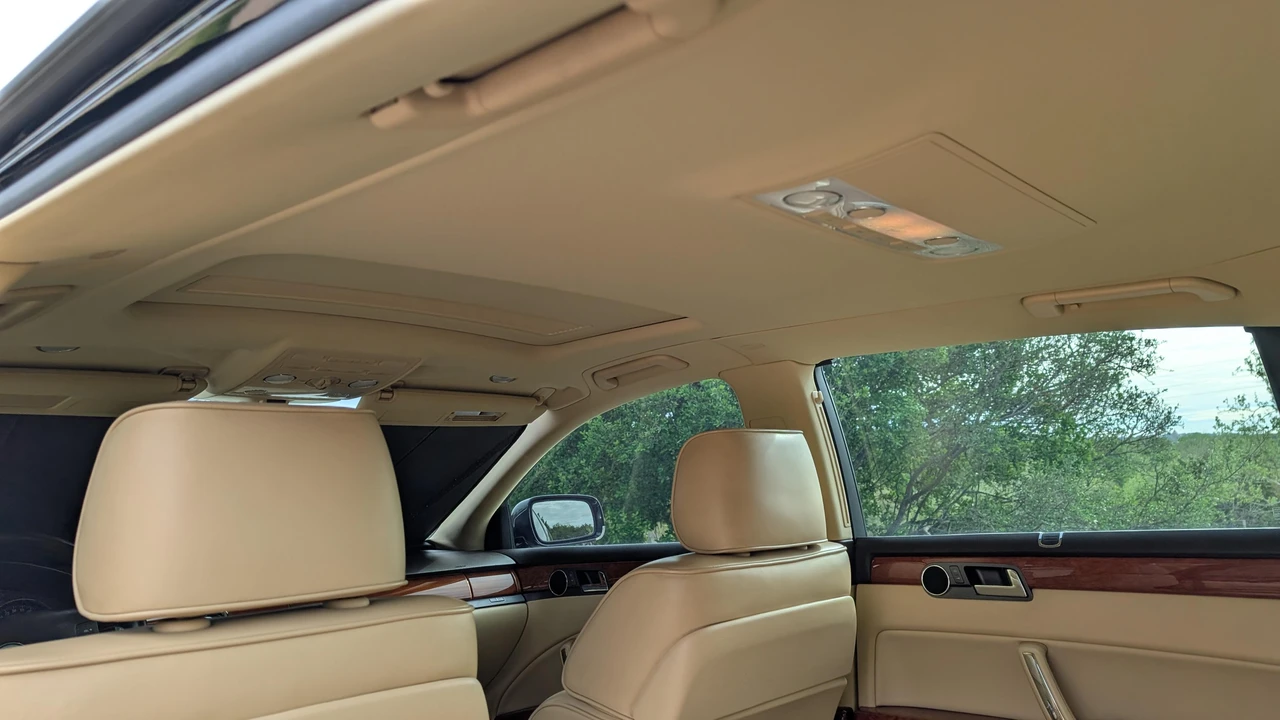 2006 Volkswagen Phaeton - Image 31 of 31