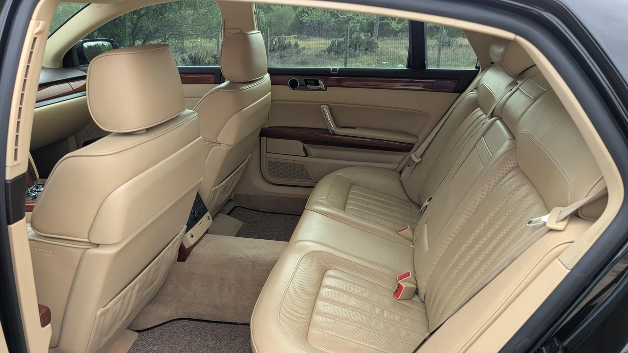 2006 Volkswagen Phaeton - Image 24 of 31