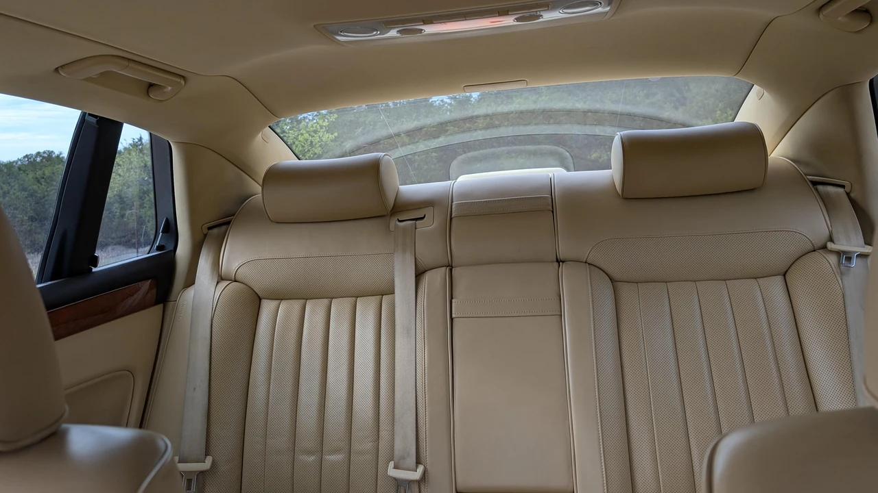 2006 Volkswagen Phaeton - Image 23 of 31
