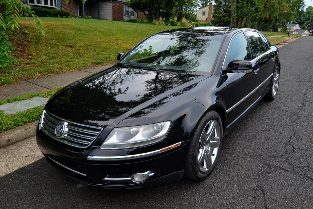 2006 Volkswagen Phaeton - Image 2 of 31