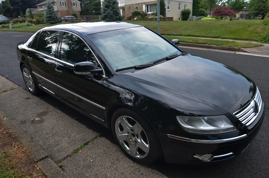2006 Volkswagen Phaeton - Image 15 of 31