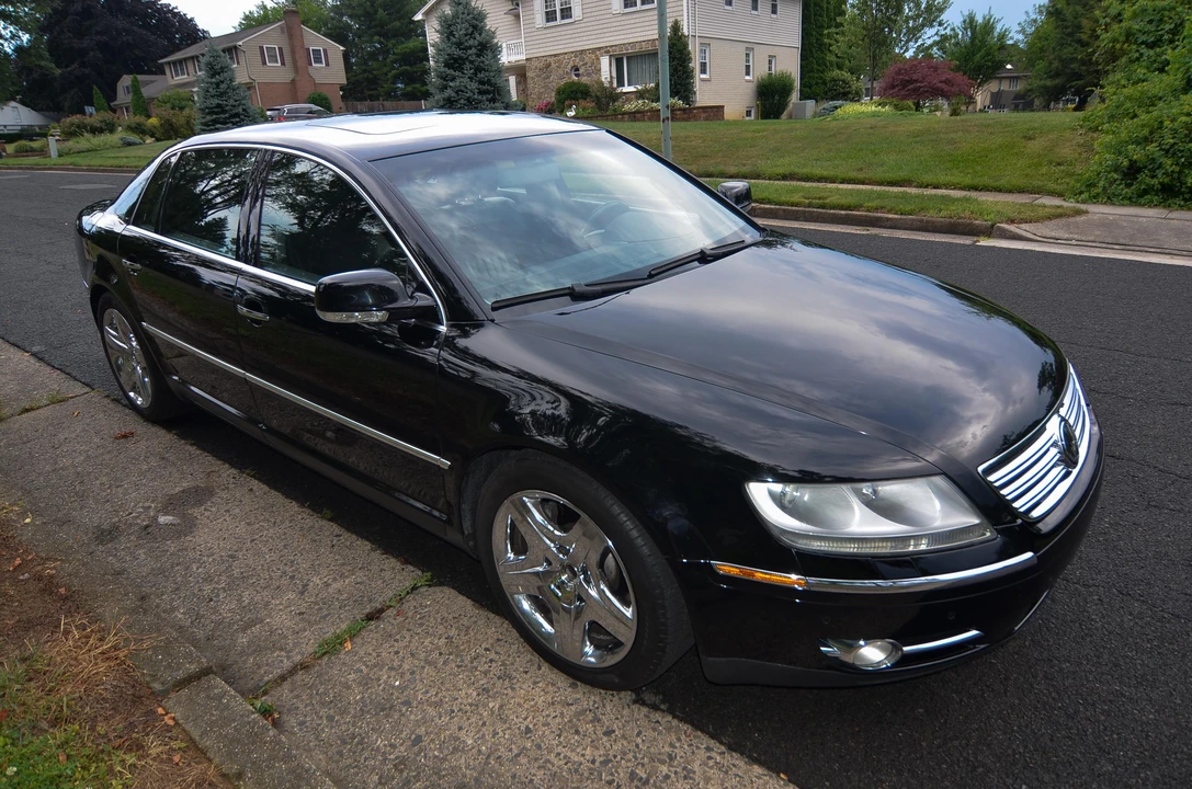 2006 Volkswagen Phaeton - Image 4 of 31