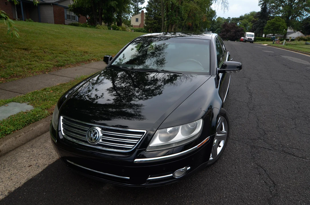 2006 Volkswagen Phaeton - Image 7 of 31