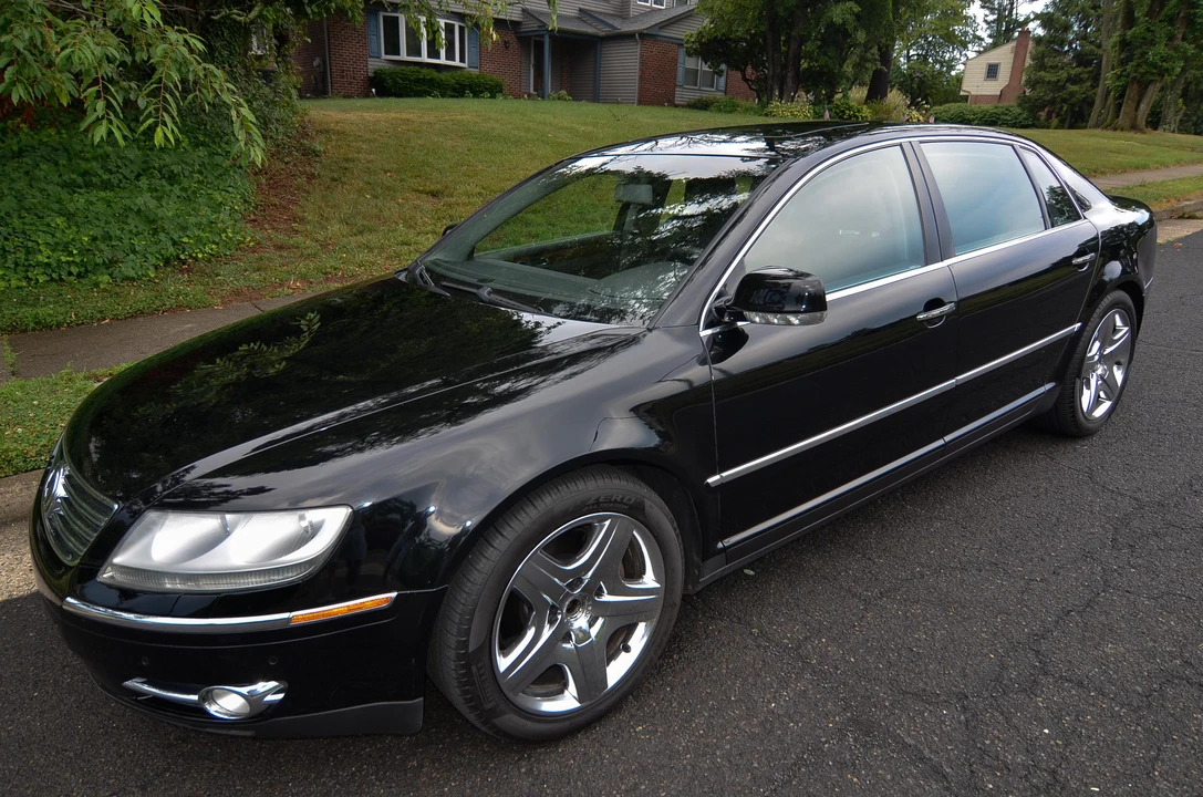 2006 Volkswagen Phaeton - Image 10 of 31