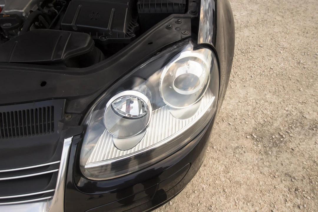 2006 Volkswagen R32 Mk5 - Image 16 of 20