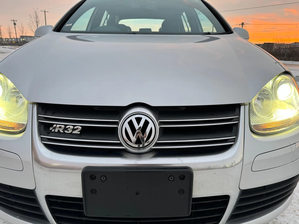 2006 Volkswagen R32 Mk5 - Image 14 of 31