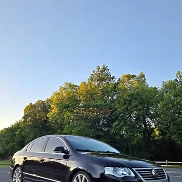 2006 Volkswagen Passat R36