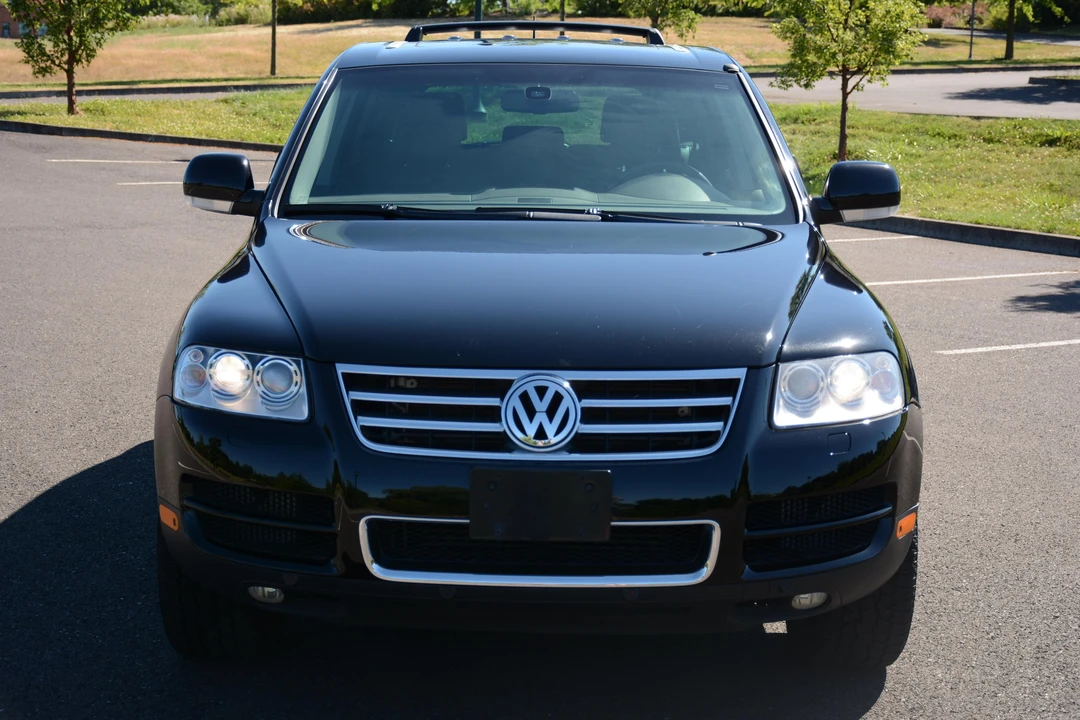 2006 Volkswagen Touareg - Image 2 of 31