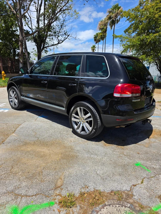 2006 Volkswagen Touareg - Image 9 of 31