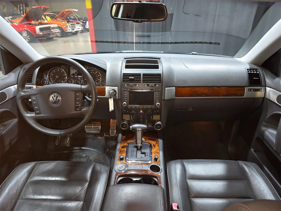 2006 Volkswagen Touareg - Image 8 of 31