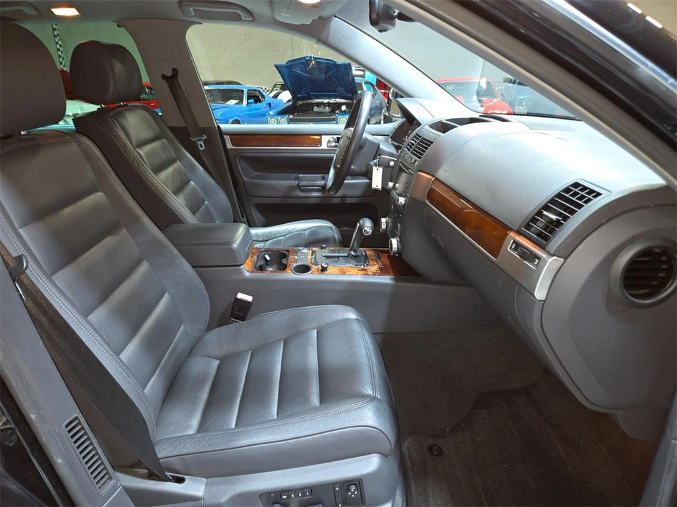 2006 Volkswagen Touareg - Image 10 of 31