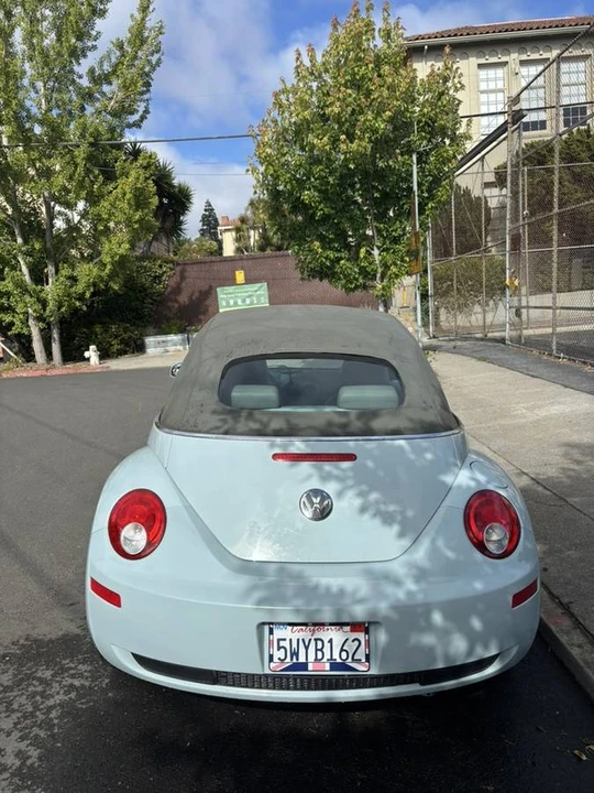 2006 Volkswagen New Beetle - Image 5 of 19