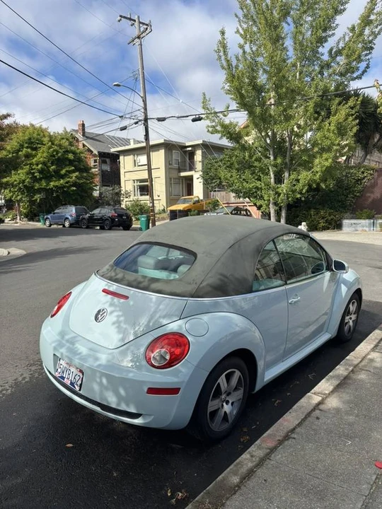 2006 Volkswagen New Beetle - Image 6 of 19