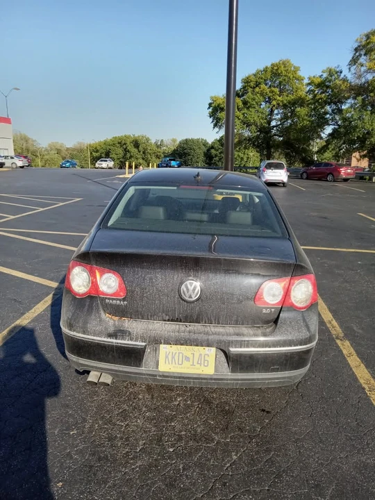 2006 Volkswagen Passat - Image 2 of 4