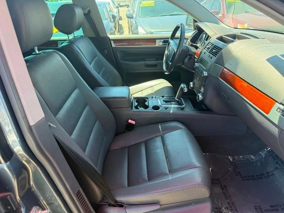 2006 Volkswagen Touareg - Image 16 of 18