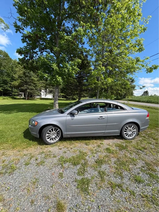 2006 Volvo C70 2nd Gen - Image 8 of 14