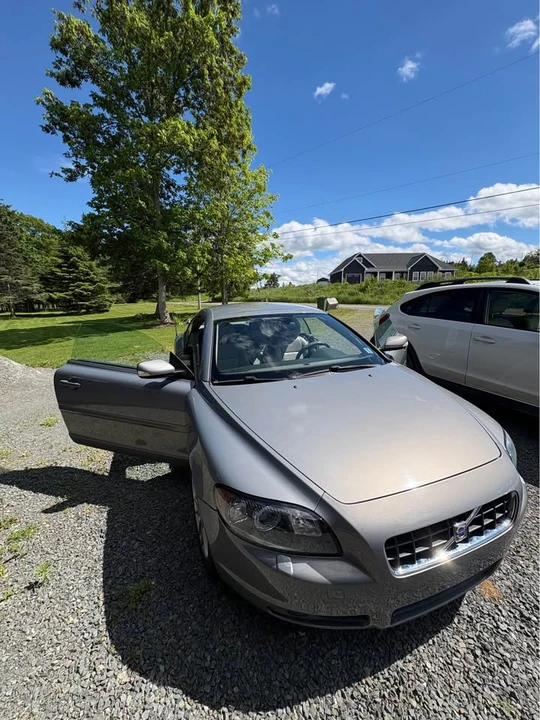 2006 Volvo C70 2nd Gen - Image 7 of 14