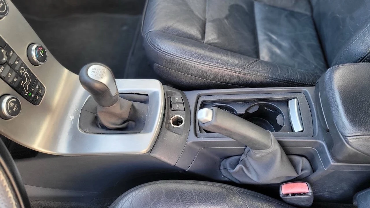 2006 Volvo C70 2nd Gen - Image 14 of 24