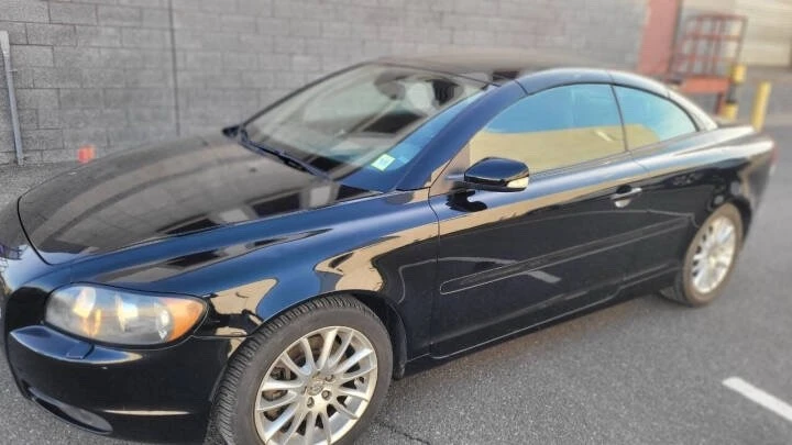 2006 Volvo C70 2nd Gen - Image 11 of 24