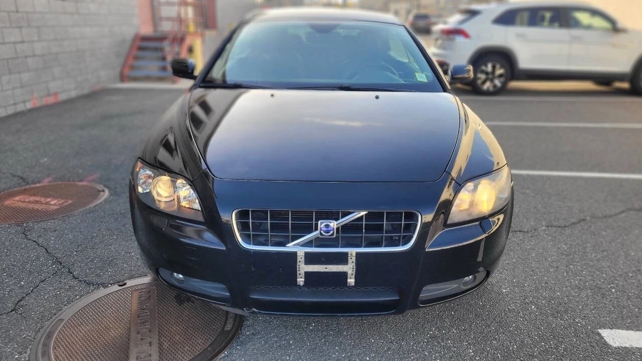 2006 Volvo C70 2nd Gen - Image 3 of 24