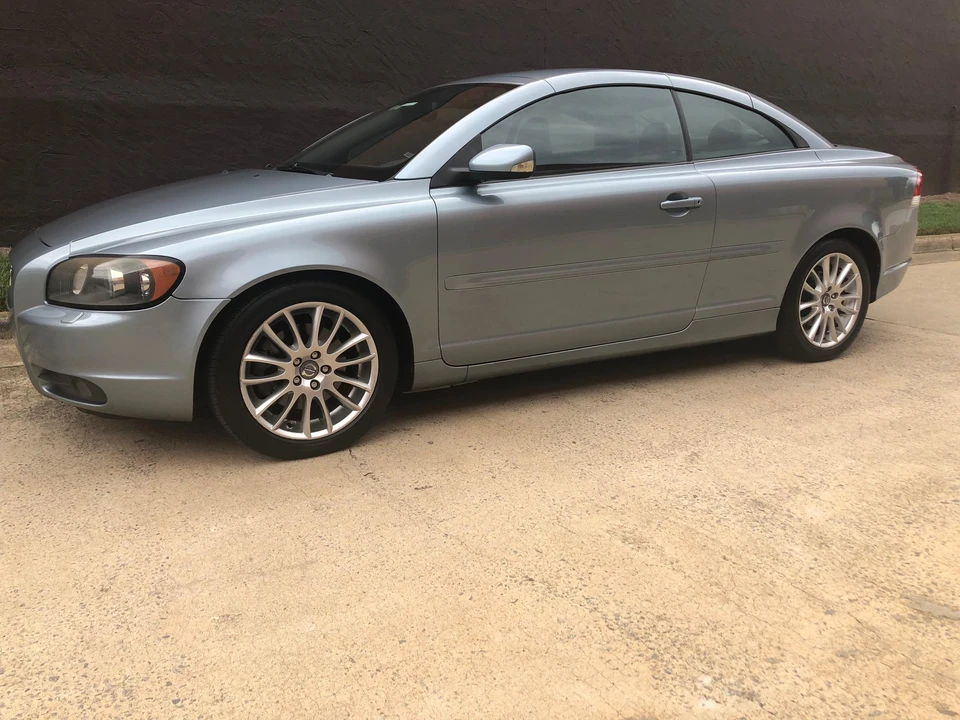2006 Volvo C70 2nd Gen - Image 22 of 31