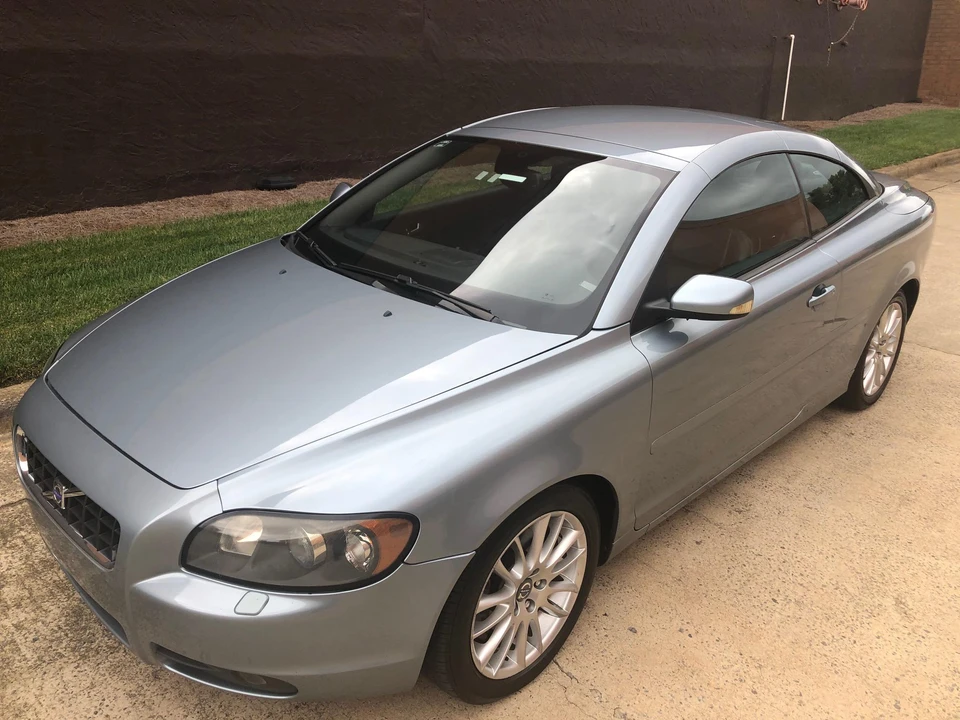 2006 Volvo C70 2nd Gen - Image 14 of 31