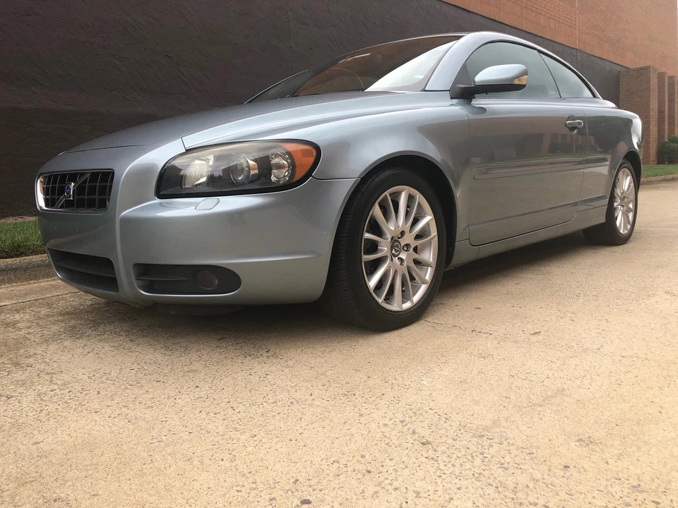 2006 Volvo C70 2nd Gen - Image 15 of 31