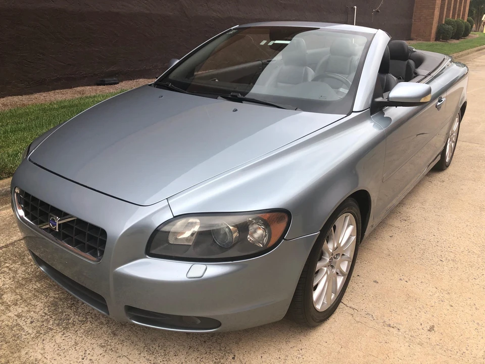 2006 Volvo C70 2nd Gen - Image 10 of 31