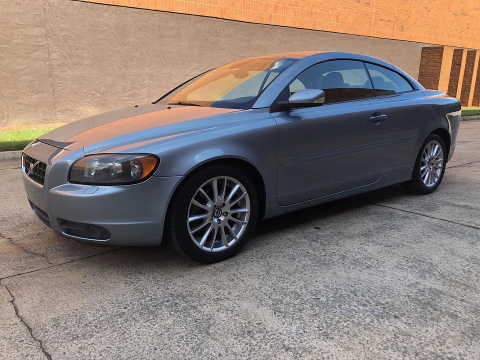 2006 Volvo C70 2nd Gen - Image 19 of 31