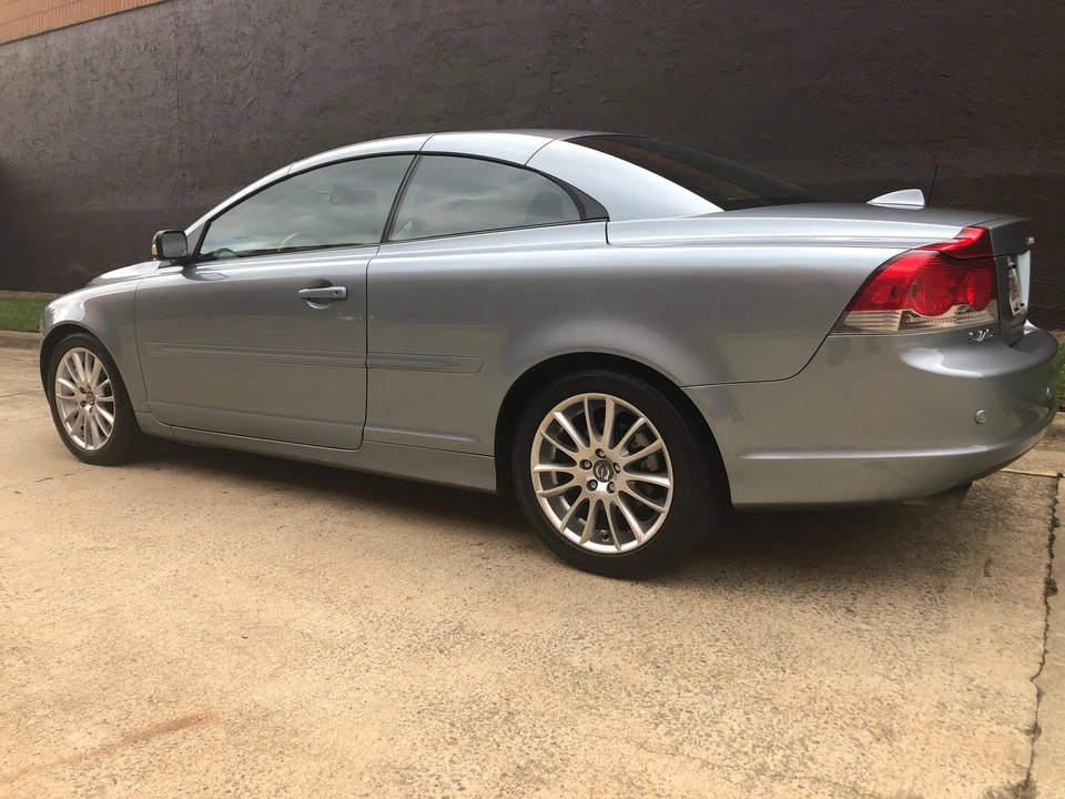 2006 Volvo C70 2nd Gen - Image 29 of 31