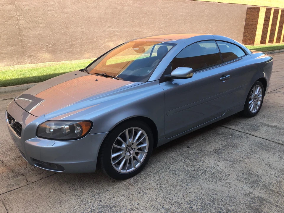2006 Volvo C70 2nd Gen - Image 18 of 31