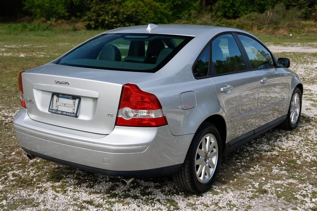 2006 Volvo S40 2nd Gen - Image 11 of 21