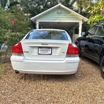 2006 Volvo S60 2.5T SE Sedan