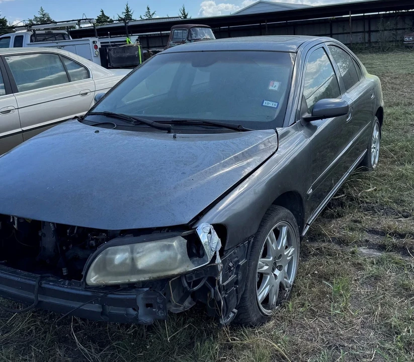2006 Volvo S60 1st Gen - Image 2 of 12