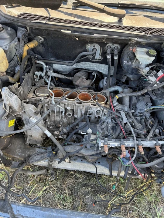 2006 Volvo S60 1st Gen - Image 9 of 12