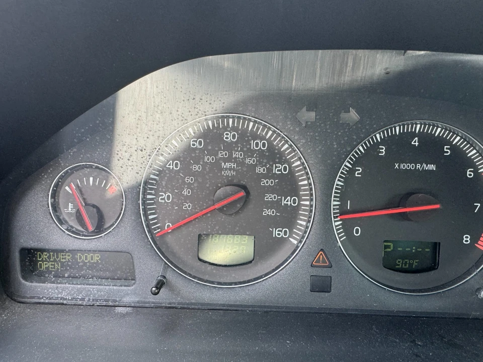 2006 Volvo S60 1st Gen - Image 6 of 12