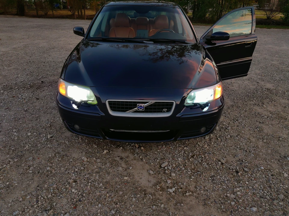 2006 Volvo S60 R 1st Gen - Image 19 of 31