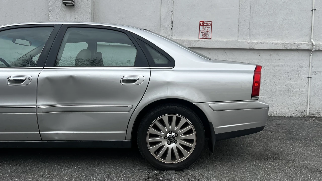 2006 Volvo S80 1st Gen - Image 6 of 20