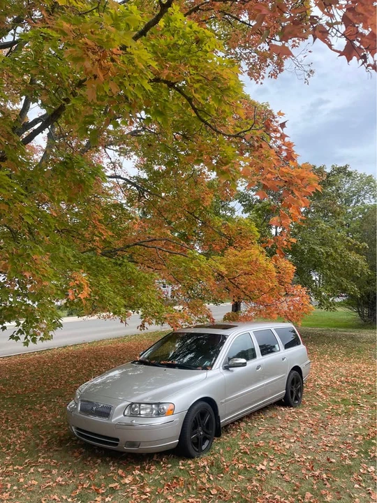 2006 Volvo V70 2nd Gen - Image 4 of 13