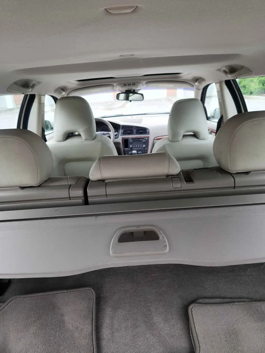 2006 Volvo V70 2nd Gen - Image 18 of 20