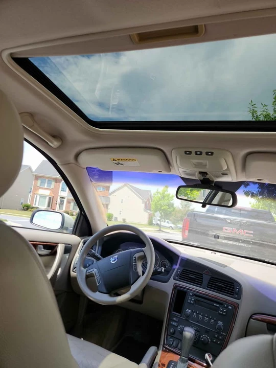 2006 Volvo V70 2nd Gen - Image 6 of 20