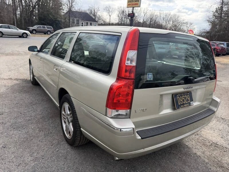 2006 Volvo V70 2nd Gen - Image 9 of 21