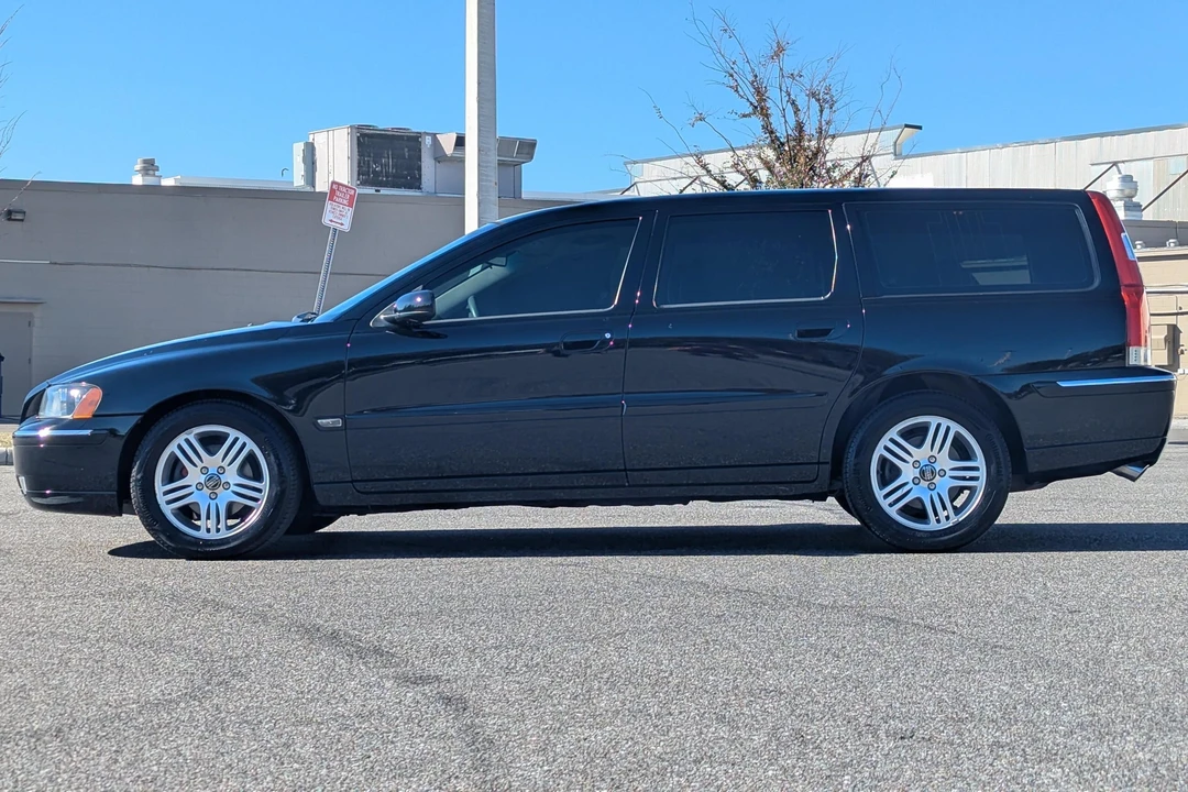 2006 Volvo V70 2nd Gen - Image 6 of 31