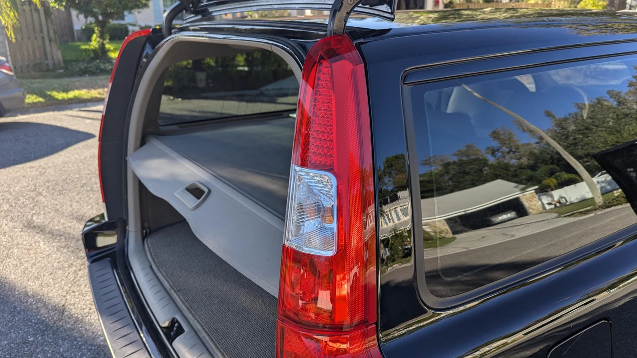 2006 Volvo V70 2nd Gen - Image 26 of 31