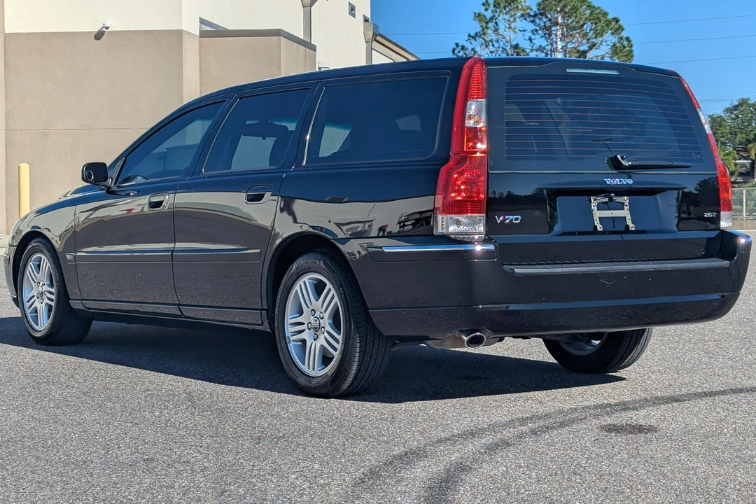 2006 Volvo V70 2nd Gen - Image 4 of 31